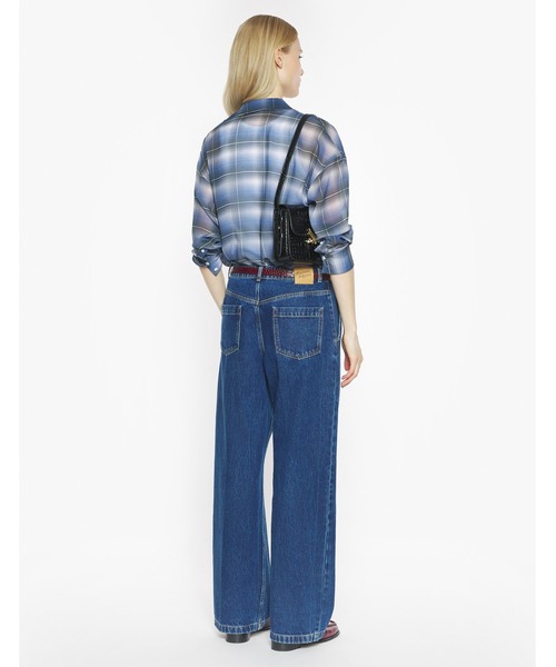 Maison Kitsune（メゾンキツネ）の「FLUID CASUAL SHIRT（シャツ/ブラウス・レディース・ブルー・34/36/38）」の4枚目の写真