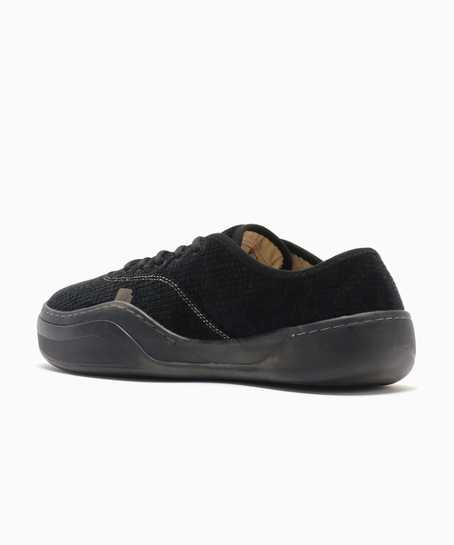 ERL(イーアールエル)の「ERL / イーアールエル UNISEX CORDUROY COUPE SNEAKERS(スニーカー・メンズ・ブラック・90/100/110)」の3枚目の写真