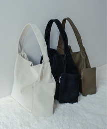 on:nue（オンニュ）の「【on:nue】ミニポーチ付きスエードライクトートバッグ（トートバッグ）」