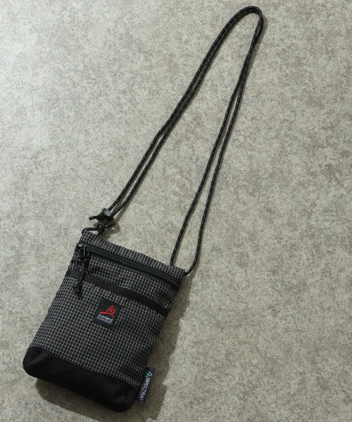 Overland(オーバーランド)の「【OverLand EQUIPMENT/オーバーランドイクイップメント】MINI SACOCHE / ミニ サコッシュ(ボディバッグ/ウエストポーチ・メンズ・ブラック/ホワイト・FREE)」の12枚目の写真