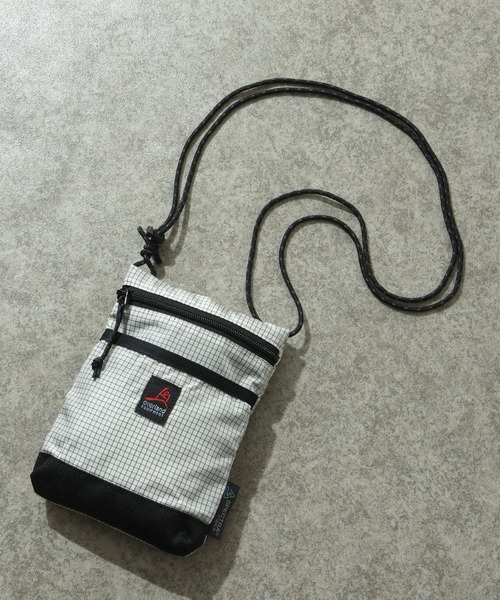 Overland(オーバーランド)の「【OverLand EQUIPMENT/オーバーランドイクイップメント】MINI SACOCHE / ミニ サコッシュ(ボディバッグ/ウエストポーチ・メンズ・ブラック/ホワイト・FREE)」の16枚目の写真