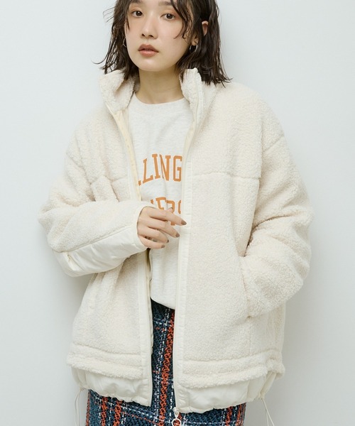 Green　Parks（グリーンパークス）の「異素材コンビスタンドボアブルゾン（ブルゾン・レディース・チャコールグレー/アイボリー/キャメル・FREE）」の2枚目の写真