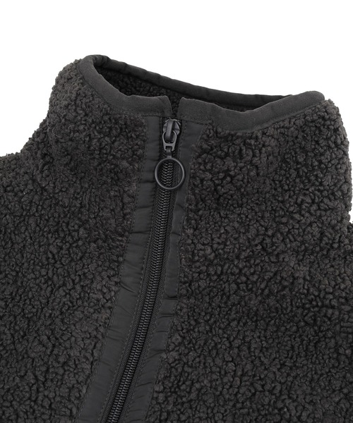 Green　Parks（グリーンパークス）の「異素材コンビスタンドボアブルゾン（ブルゾン・レディース・チャコールグレー/アイボリー/キャメル・FREE）」の9枚目の写真