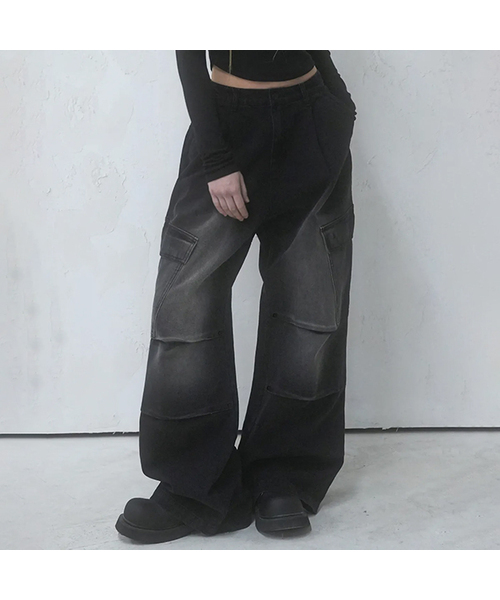 AVANDRESS(アバンドレス )の「Big Wide Long Pants COTTON BLACK(デニムパンツ・レディース・その他・LARGE)」の1枚目の写真