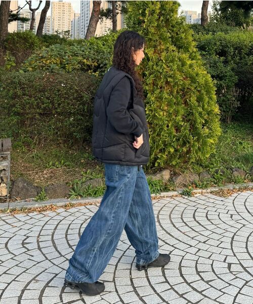 NOMANUAL(NOMANUAL)の「C.W WIDE DENIM PANTS - WASHED BLUE(デニムパンツ・レディース・その他・SMALL/MEDIUM/LARGE/X-SMALL)」の17枚目の写真