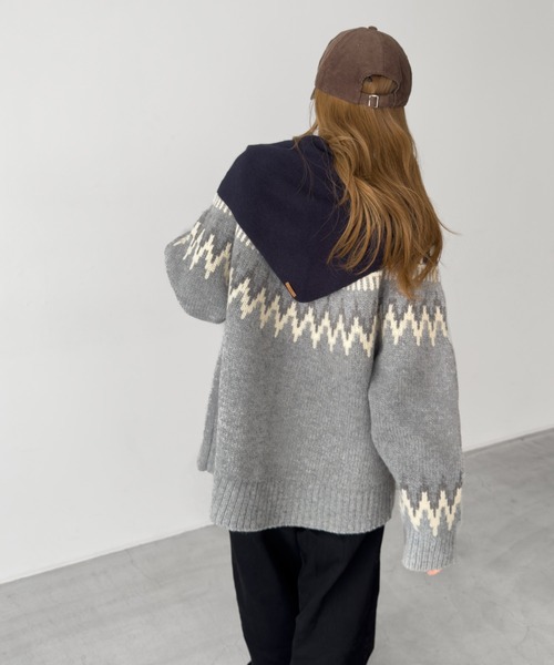 CANAL JEAN（キャナルジーン）の「El mar　ウールトライアングルスカーフ（バンダナ/スカーフ・レディース・ネイビー/ブラウン/グレー・ONE SIZE）」の12枚目の写真