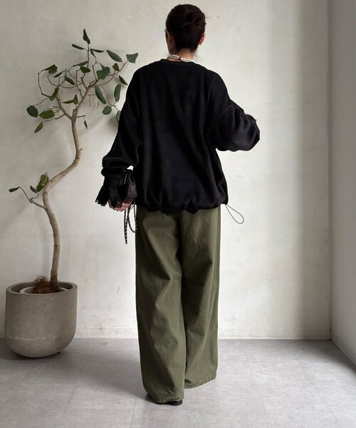 DouDou（ドゥドゥ）の「ボンバーヒートロゴトップス（スウェット・レディース・キャメル/ブラック/アイボリー・FREE）」の6枚目の写真