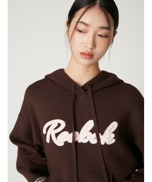 FRAY I.D（フレイアイディー）の「【Reebok× FRAY I.D】サテンロゴニットフーディー（パーカー・レディース・ブルー/ベージュ/ラベンダー/ブラウン・F）」の12枚目の写真