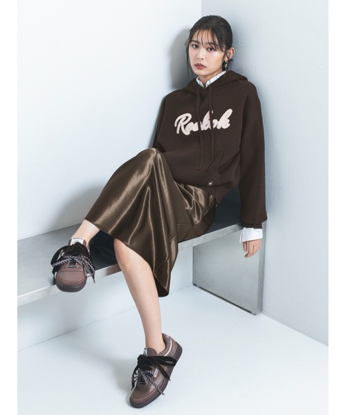 FRAY I.D（フレイアイディー）の「【Reebok× FRAY I.D】サテンロゴニットフーディー（パーカー・レディース・ブルー/ベージュ/ラベンダー/ブラウン・F）」の5枚目の写真