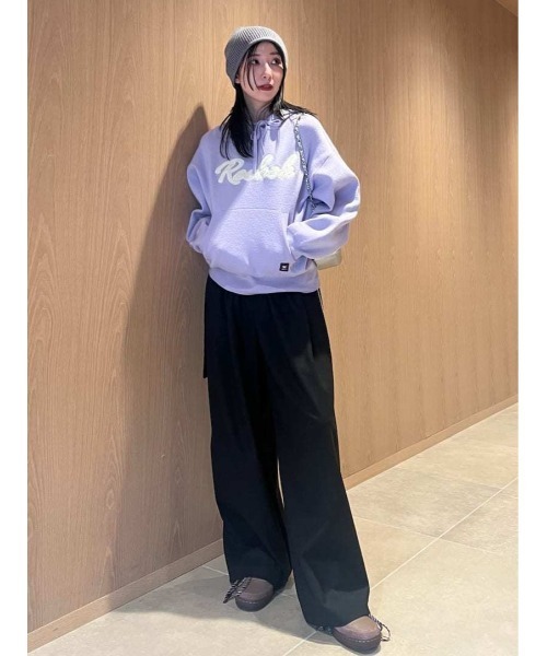 FRAY I.D（フレイアイディー）の「【Reebok× FRAY I.D】サテンロゴニットフーディー（パーカー・レディース・ブルー/ベージュ/ラベンダー/ブラウン・F）」の7枚目の写真