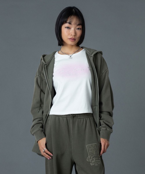 X-girl（エックスガール）の「PIGMENT DYED FACE AND LOGO SQUARE PATCH ZIP UP SWEAT HOODIE（パーカー・レディース・ブラック/オリーブ/ピンク・S/M）」の22枚目の写真