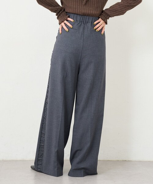 Kastane(カスタネ)の「【一部店舗限定/3サイズ展開/高身長サイズ/低身長サイズ】B サイドシャーリングスラックス(その他パンツ・レディース・チャコールグレー/ブラウン・0/1/2)」の22枚目の写真