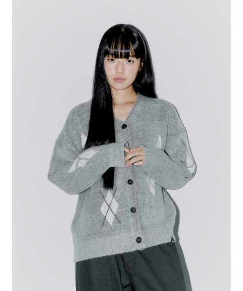 OAFISH(オアフィッシュ)の「SCATTERED ARGYLE CARDIGAN, GRAY(カーディガン/ボレロ・レディース・その他・FREE)」の7枚目の写真