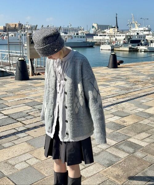OAFISH(オアフィッシュ)の「SCATTERED ARGYLE CARDIGAN, GRAY(カーディガン/ボレロ・レディース・その他・FREE)」の5枚目の写真
