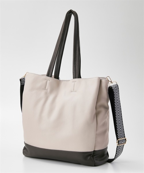 nissen（ニッセン）の「１２ポケット本革コンビカラー２WAYトートバッグ（A４対応）Poche Lab（ポッシェ ラボ）（トートバッグ・レディース・マスタード/ブラック系/アイボリー・FREE）」の2枚目の写真