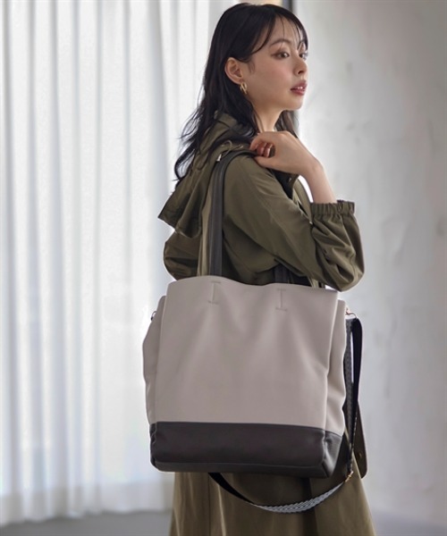 nissen（ニッセン）の「１２ポケット本革コンビカラー２WAYトートバッグ（A４対応）Poche Lab（ポッシェ ラボ）（トートバッグ・レディース・マスタード/ブラック系/アイボリー・FREE）」の8枚目の写真