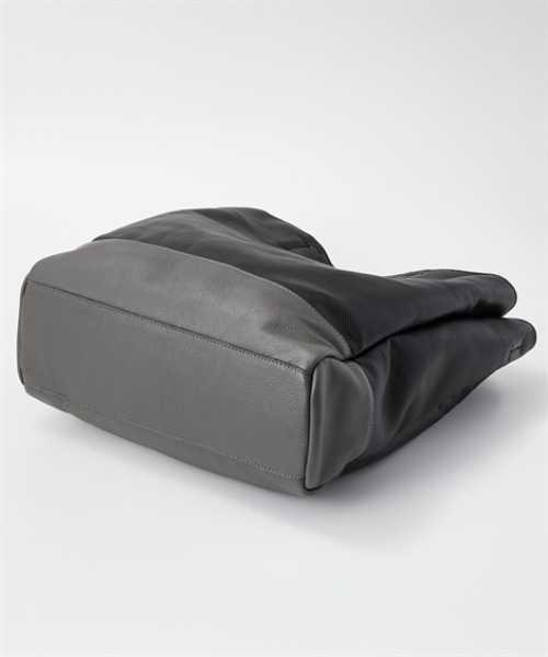 nissen（ニッセン）の「１２ポケット本革コンビカラー２WAYトートバッグ（A４対応）Poche Lab（ポッシェ ラボ）（トートバッグ・レディース・マスタード/ブラック系/アイボリー・FREE）」の13枚目の写真