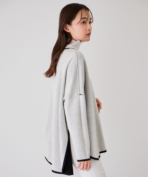 Jayro(ジャイロ)の「リバーシブルWフェイスポンチョ風ニットプルオーバー(ニット/セーター・レディース・ブラック/ライトグレー/オレンジ・38)」の22枚目の写真