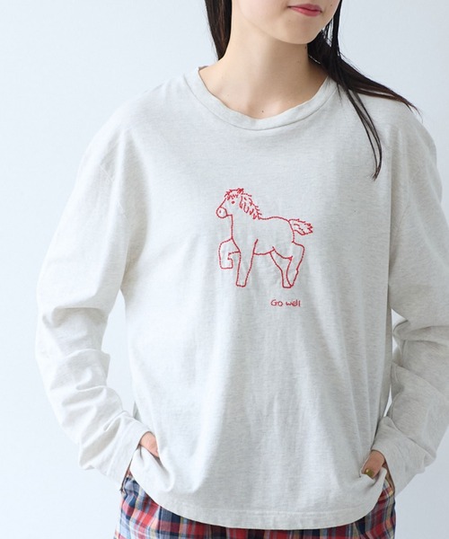 bulle de savon（ビュルデサボン）の「ポニー刺繍 ロンＴ（Tシャツ/カットソー・レディース・ライム/オートミール/ネイビー・FREE）」の2枚目の写真