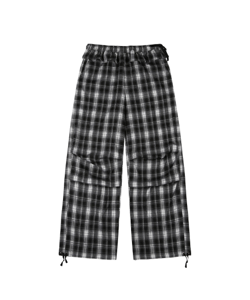 TUOMIO（トゥオミオ）の「FRILL LAYERED CHECK PANTS [BLACK]（その他パンツ・レディース・その他・1/2）」の2枚目の写真