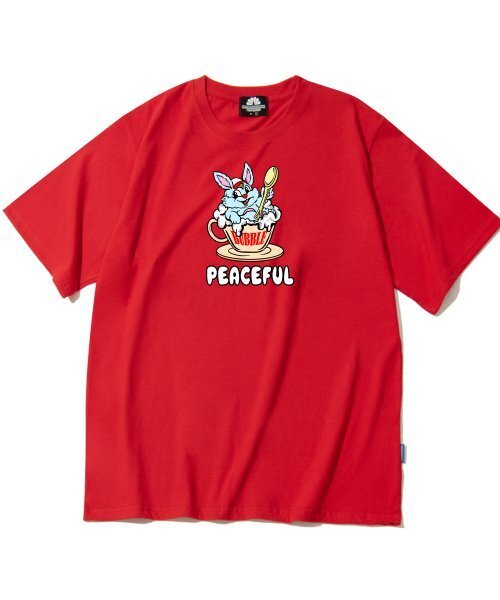 TRIPSHION(トリップション)の「ピースフルラビットグラフィックTシャツ - レッド(Tシャツ/カットソー・メンズ・その他・LARGE/MEDIUM/X-LARGE)」の1枚目の写真