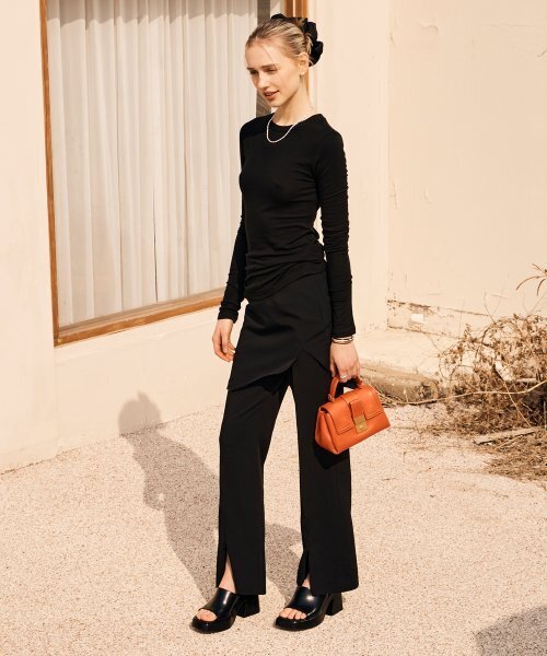 SILN(シルン)の「Zip slit slim boots cut trouser pants (BLACK)(スラックス・レディース・その他・MEDIUM/SMALL)」の2枚目の写真