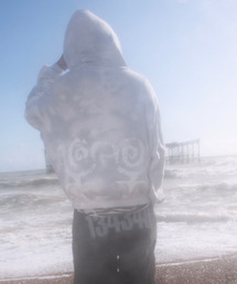 ERTR（イーアールティーアール）の「Emanate Logo Hoodie Skyblue（パーカー）」