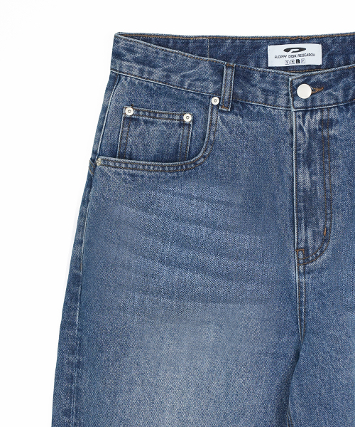 FDR(エフディーアール)の「Old School Wide Fit Denim Jeans Blue(デニムパンツ・メンズ・その他・MEDIUM/LARGE/SMALL)」の7枚目の写真