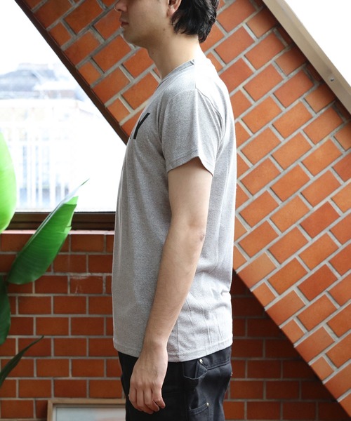 Beautiful Harmony（ビューティフルハーモニー）の「ARMY Tシャツ（Tシャツ/カットソー・メンズ・グレー・X-SMALL/SMALL/MEDIUM）」の4枚目の写真