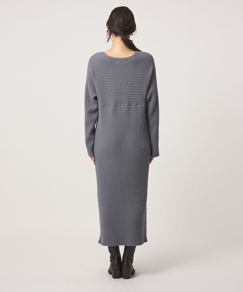 A DAY IN THE LIFE UNITED ARROWS(アデイインザライフユナイテッドアローズ)の「フェザー リブ ドルマン ボートネックワンピース <A DAY IN THE LIFE>(ワンピース・レディース・ベージュ/ダークグレー/オフホワイト・FREE)」の7枚目の写真