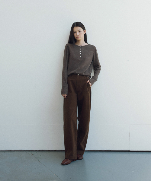ANOTHER OFFICE WOMEN(アナザー オフィス ウーマン)の「w. Heavy Twill Curved Pants (Brown)(その他パンツ・レディース・その他・36/34)」の1枚目の写真