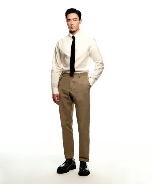 SOLEW(ソル)の「バイオウォッシングテーパードチノパンツ_ライトブラウン(その他パンツ・メンズ・その他・LARGE/X-LARGE)」の1枚目の写真