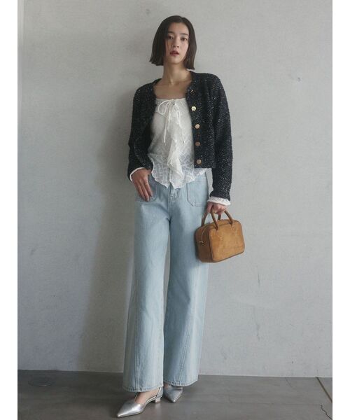 LAGUNAMOON（ラグナムーン）の「パッチポケットセミワイドデニムパンツ（デニムパンツ・レディース・ブラック/ライトブルー/ブルー・SMALL/MEDIUM）」の4枚目の写真