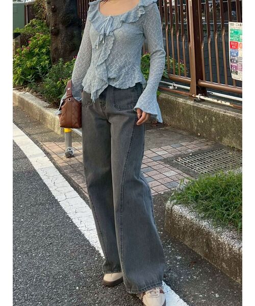 LAGUNAMOON（ラグナムーン）の「パッチポケットセミワイドデニムパンツ（デニムパンツ・レディース・ブラック/ライトブルー/ブルー・SMALL/MEDIUM）」の11枚目の写真