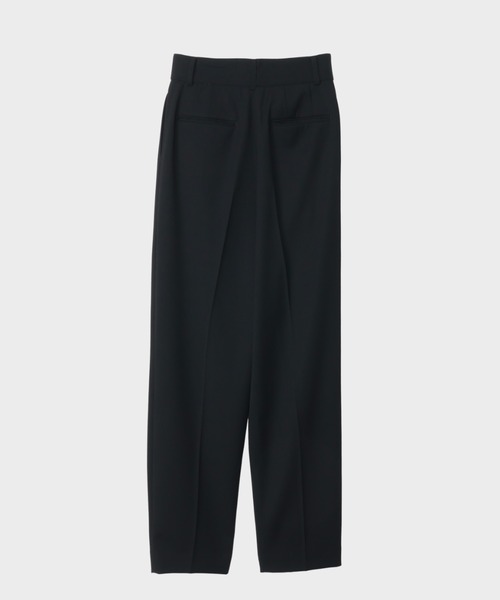 CINOH（チノ）の「WOOL TWO TUCK PANTS（その他パンツ・レディース・ベージュ/ブラック/ブルー・36/38）」の15枚目の写真