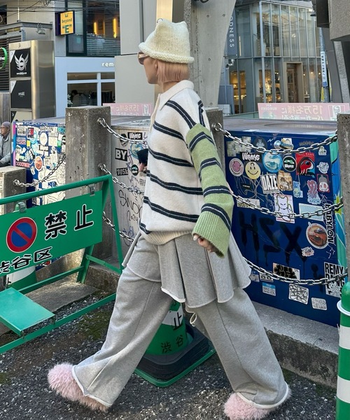 Alley Tokyo(アリートーキョー)の「BIGラガーニット(ニット/セーター・レディース・ホワイト系/ブルー/ピンク・FREE)」の17枚目の写真