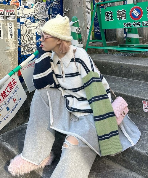 Alley Tokyo(アリートーキョー)の「BIGラガーニット(ニット/セーター・レディース・ホワイト系/ブルー/ピンク・FREE)」の4枚目の写真