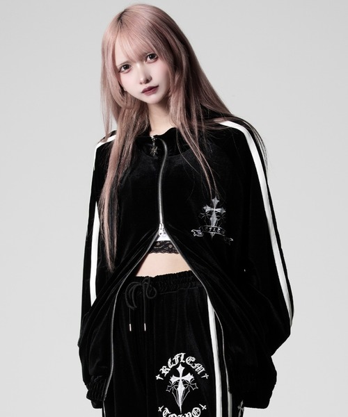 REFLEM/レフレム』クロス刺繍ベロアトラックジャージ（ジャージ