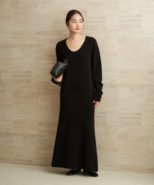 plage（プラージュ）の「Uneck flare knit ワンピース（ワンピース・レディース・ホワイト/ブラック・36/38）」の3枚目の写真