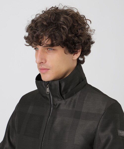 BLACK LABEL CRESTBRIDGE(ブラックレーベル・クレストブリッジ)の「シャドーチェックカルゼパーカー(ブルゾン・メンズ・チャコールグレー/ホワイト系その他・XL/L/M)」の16枚目の写真