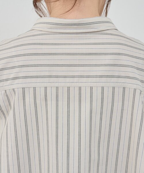SHENERY（シーナリー）の「ストライプギャザーブラウス（シャツ/ブラウス・レディース・ベージュ/ブルー・FREE）」の14枚目の写真