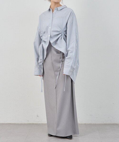 SHENERY（シーナリー）の「ストライプギャザーブラウス（シャツ/ブラウス・レディース・ベージュ/ブルー・FREE）」の19枚目の写真