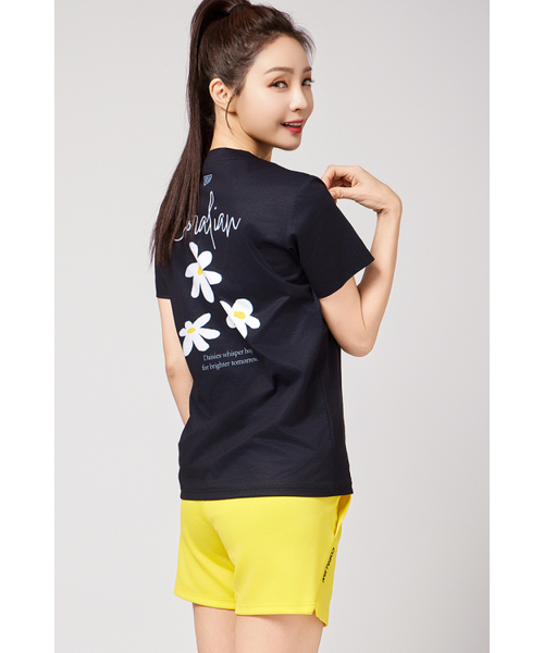 CORALIAN(コラリアン)の「デイリーソロナグラフィックラウンドTシャツレディースブラック(Tシャツ/カットソー・レディース・その他・XS/L/XL/XXL)」の1枚目の写真