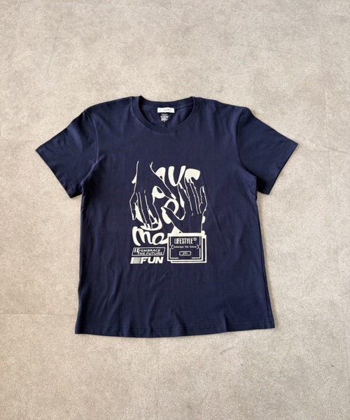 SHEPP（シープ）の「【26年春夏新作・6色展開】レトログラフィックハーフスリーブプリントロンT（Tシャツ/カットソー・レディース・ブラック/ライトグレー/グリーン/ホワイト/ダークグリーン/ネイビー・L/XL）」の22枚目の写真