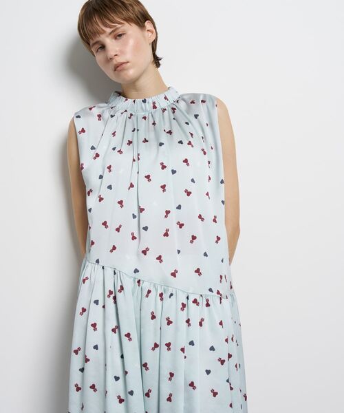 LANVIN en Bleu（ランバンオンブルー）の「Marina dot / Marina Heart ワンピース（ワンピース・レディース・ライトカーキ/ネイビー・38/36）」の13枚目の写真