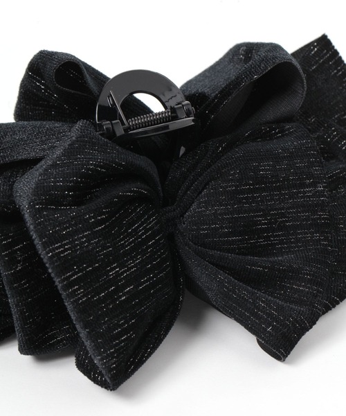 niko and...(ニコアンド)の「ボリュームフリルバンスクリップ(バレッタ/ヘアクリップ・レディース・ブラック/ホワイト・0)」の5枚目の写真