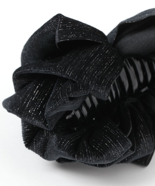 niko and...(ニコアンド)の「ボリュームフリルバンスクリップ(バレッタ/ヘアクリップ・レディース・ブラック/ホワイト・0)」の6枚目の写真