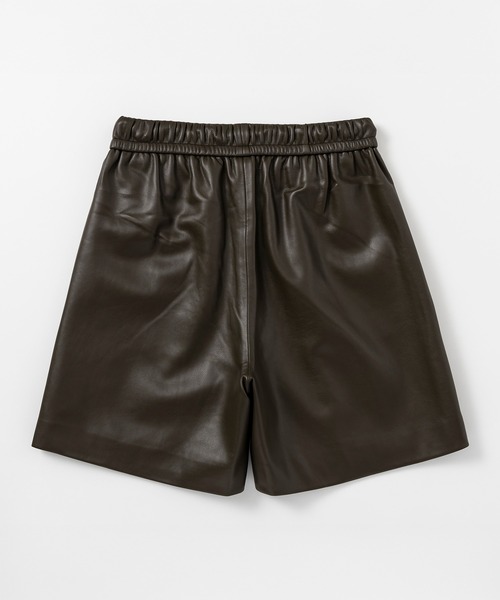 Bie(ビエ)の「シンセティックレザーショートパンツ(その他パンツ・レディース・グリーン・M/S/L)」の12枚目の写真