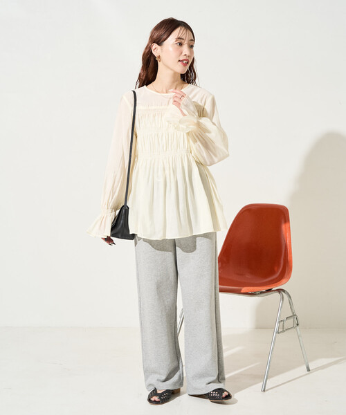 FREAK'S STORE（フリークスストア）の「限定展開　シアー ギャザー フリル袖 ロングスリーブ ブラウス（シャツ/ブラウス・レディース・ナチュラル/ブラック/ブルーグレー/ライトグリーン・ﾌﾘ-）」の16枚目の写真