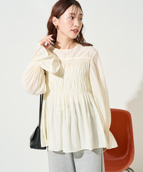FREAK'S STORE（フリークスストア）の「限定展開　シアー ギャザー フリル袖 ロングスリーブ ブラウス（シャツ/ブラウス・レディース・ナチュラル/ブラック/ブルーグレー/ライトグリーン・ﾌﾘ-）」の9枚目の写真